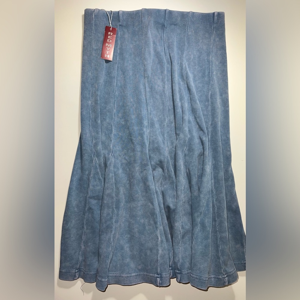 blue jean wash woman’s align skirt